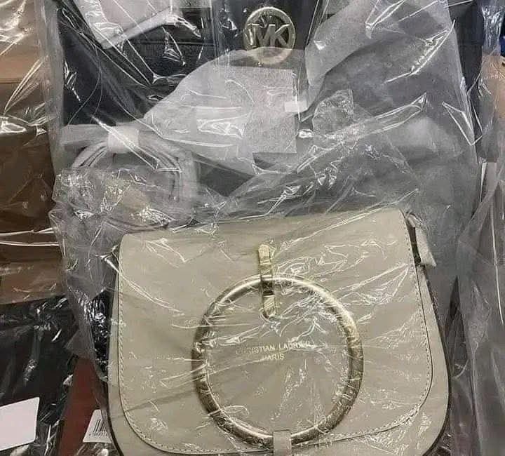 Female handbags pallet - Image 9