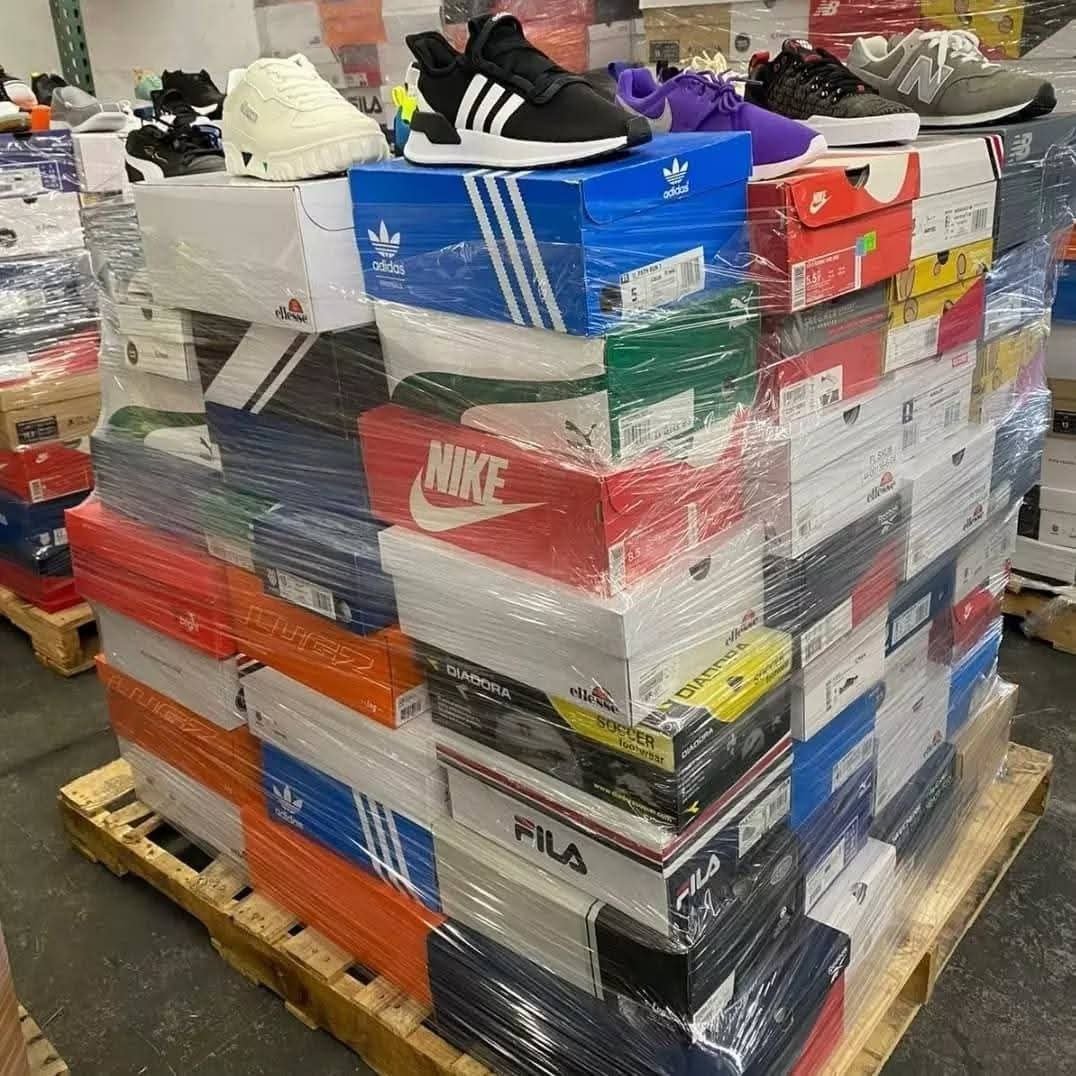 Overstock Shoes Pallets - Image 4