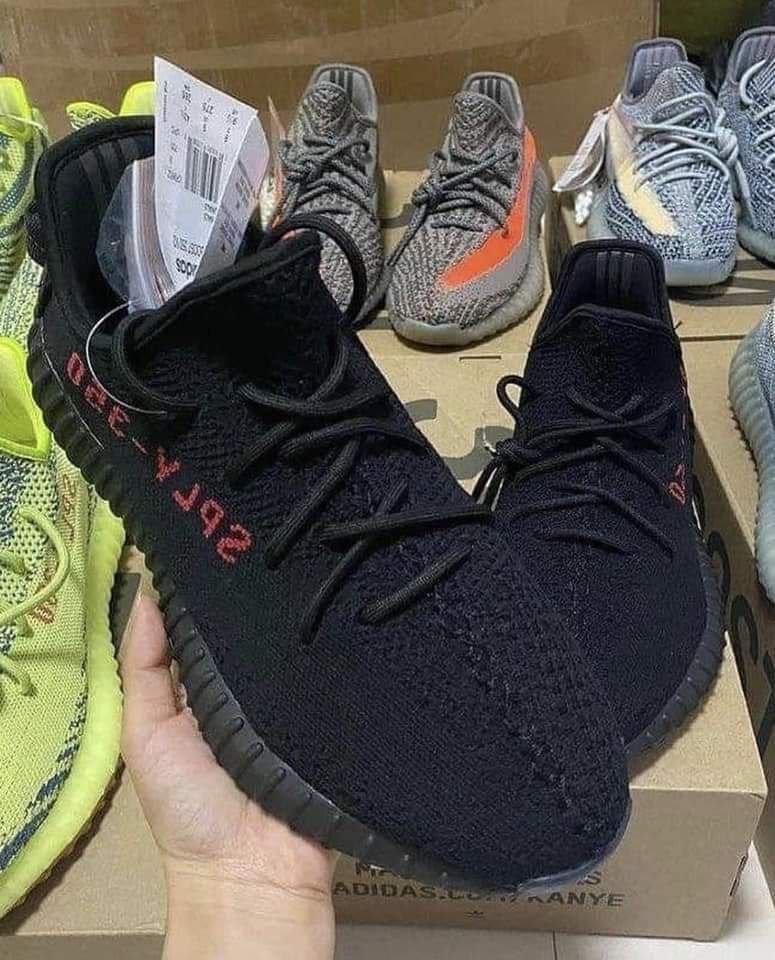 Yeezy Shoes Pallet - Image 10