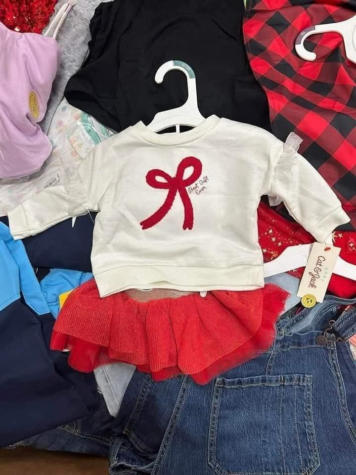 Children clothes pallets - Image 15