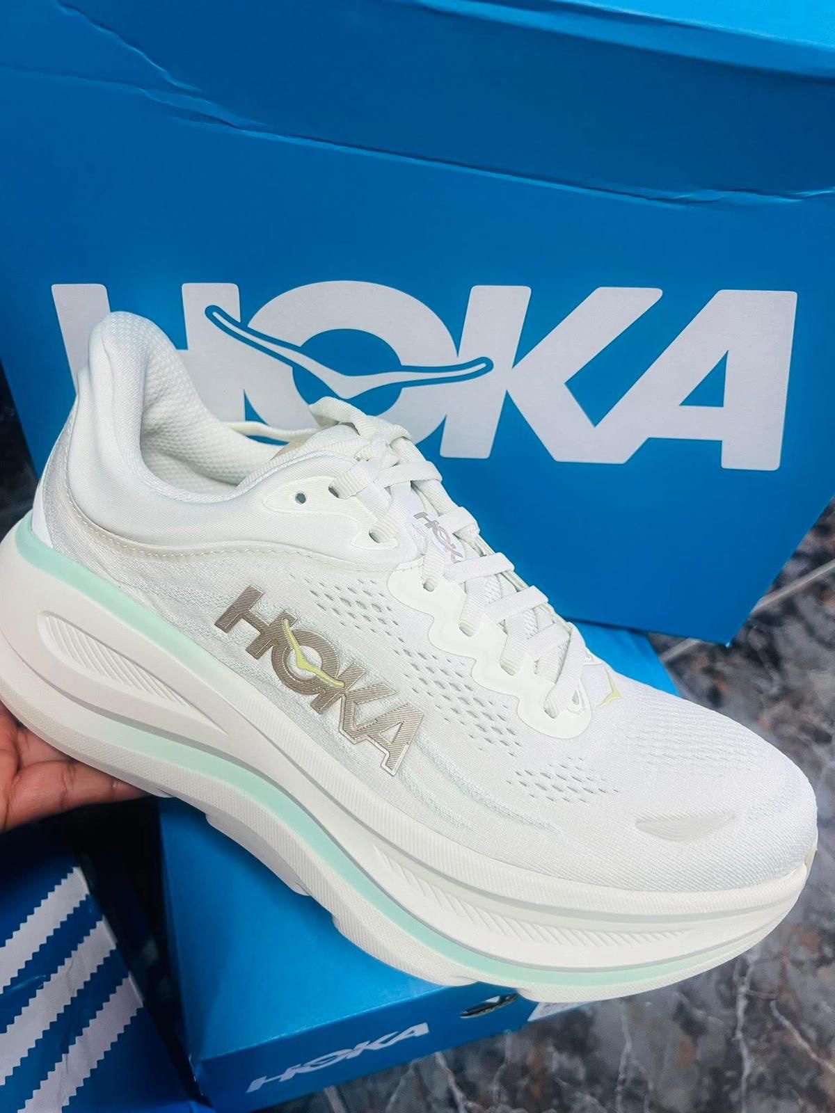 HOKA SHOE PALLET - Image 5